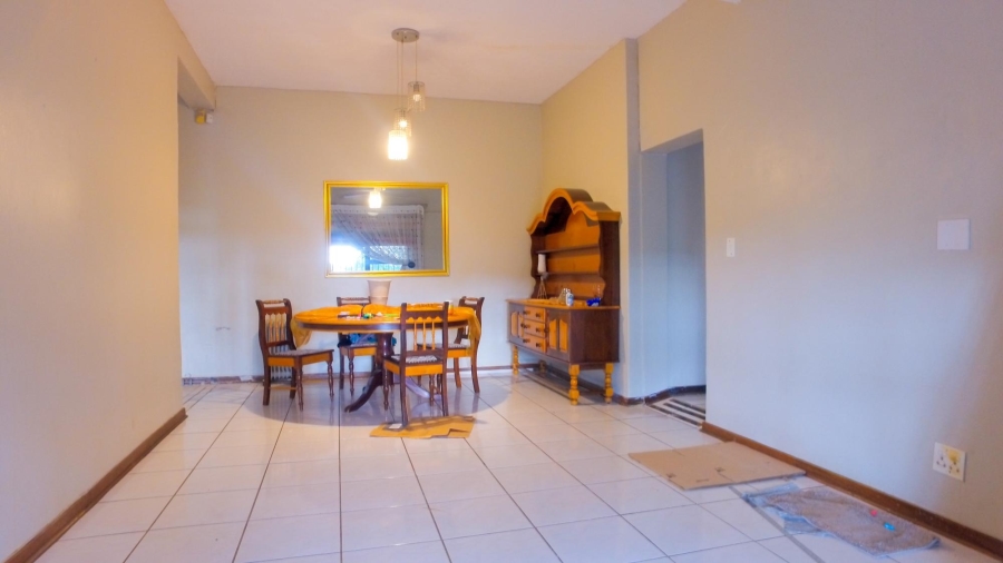 4 Bedroom Property for Sale in Safari Gardens North West